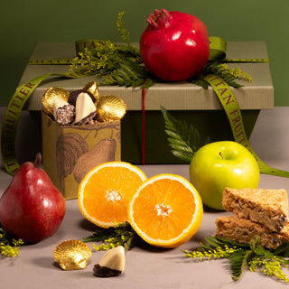 Sweet Sentiments Petite Hamper