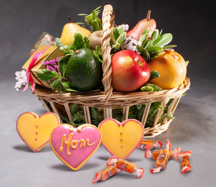 Best Mom Basket with Brownie Box (NYC Only)